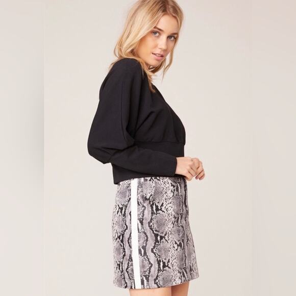 NWT BB Dakota The Prowl Python Snake Faux Leather Mini Skirt - Picture 2 of 9